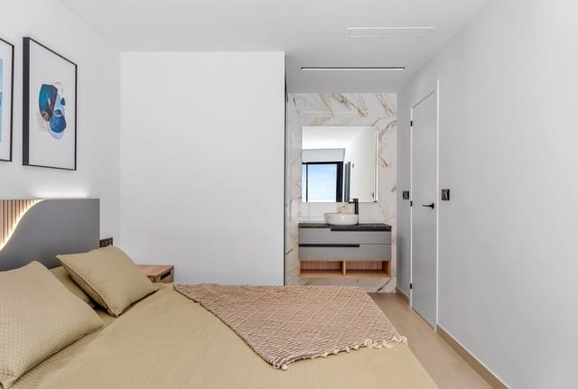 3 sypialnia Apartament na sprzedaż w El Raso, Guardamar del Segura z basenem garażem - 246 000 € (Ref: 10144351)
