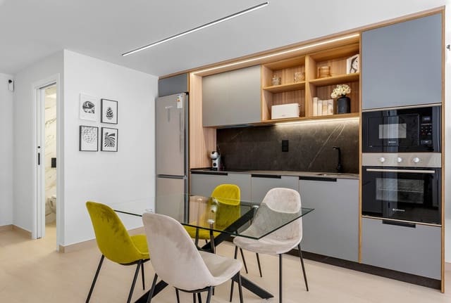 2 chambre Appartement à vendre à El Raso, Guardamar del Segura avec piscine garage - 255 000 € (Ref: 10144356)