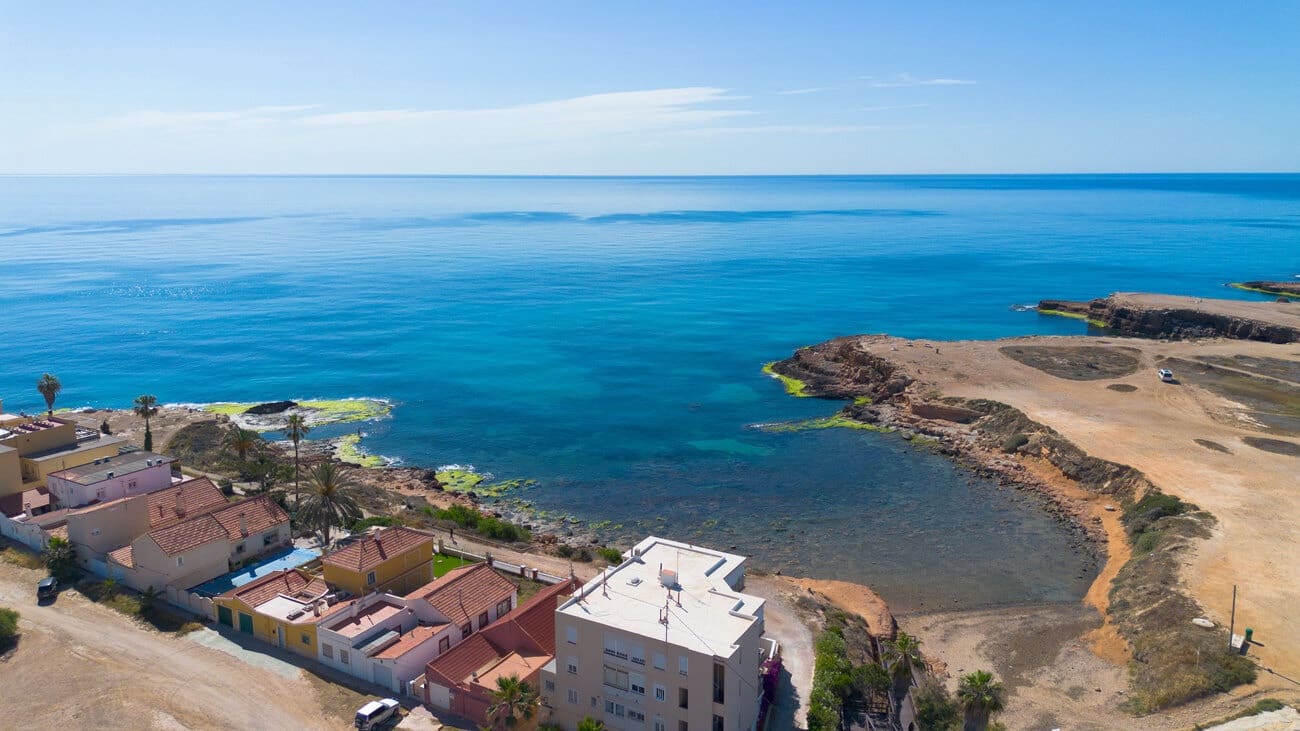 4 soverom Villa til salgs i Torrevieja med svømmebasseng garasje - € 895 000 (Ref: 10144415)