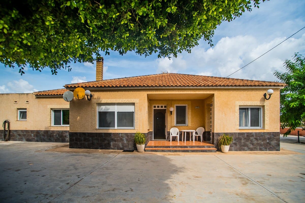 7 sovrum Villa till salu i Orihuela med pool garage - 590 000 € (Ref: 10144419)