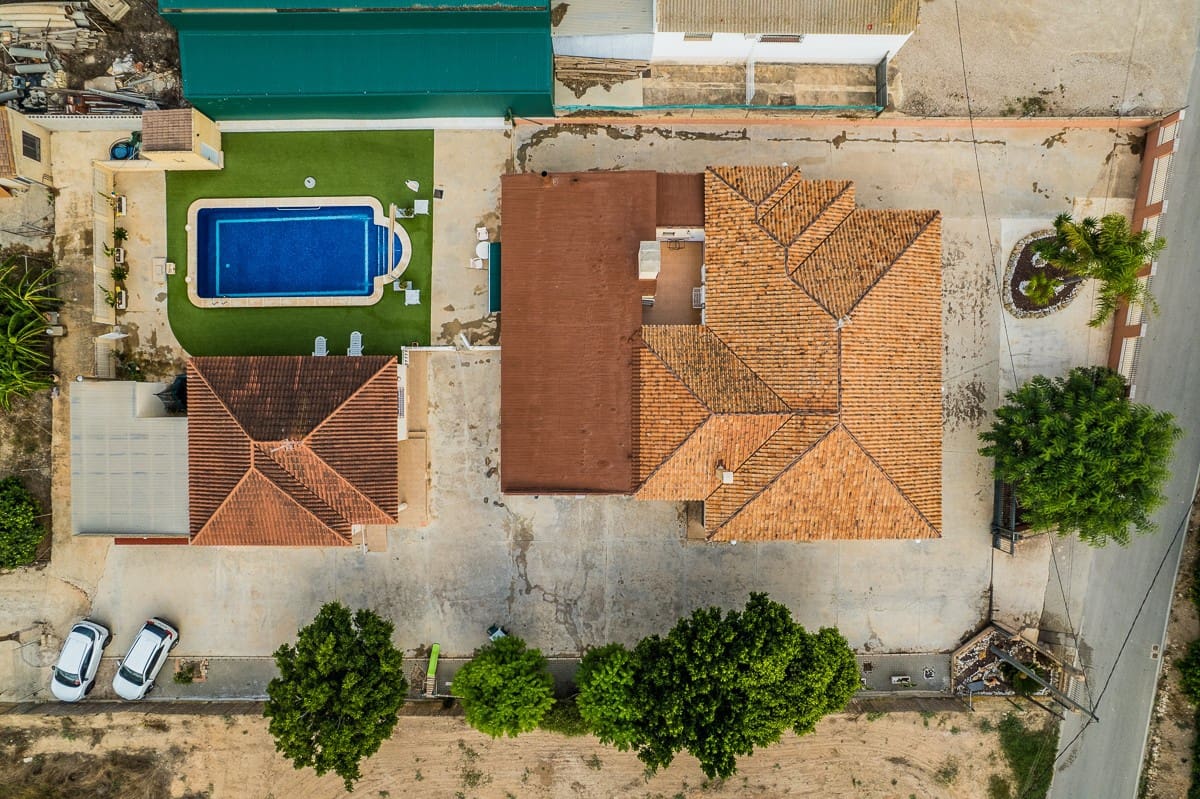 7 sovrum Villa till salu i Orihuela med pool garage - 590 000 € (Ref: 10144419)