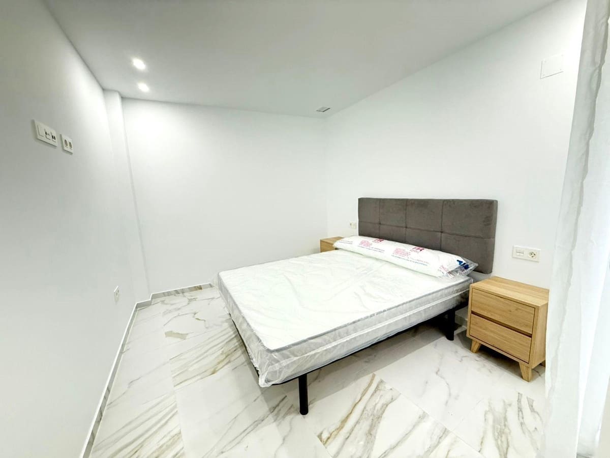 2 chambre Appartement à vendre à Torrevieja - 222 000 € (Ref: 10144427)