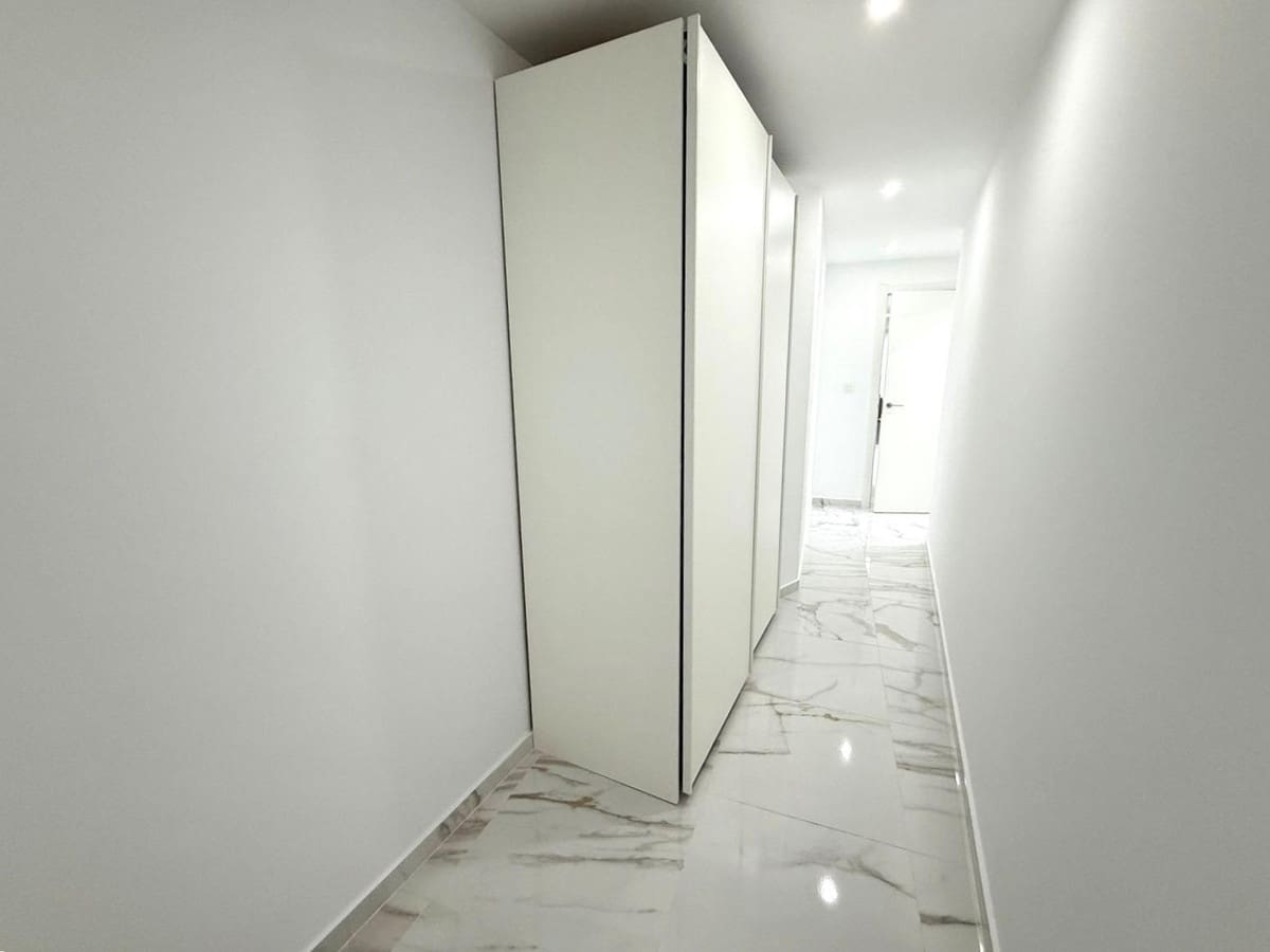 2 chambre Appartement à vendre à Torrevieja - 222 000 € (Ref: 10144427)