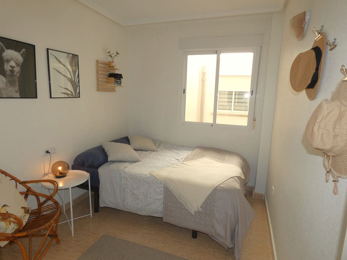 3 quarto Apartamento para venda em Torrevieja - 199 000 € (Ref: 10144438)