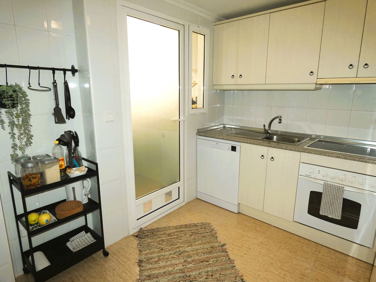 3 quarto Apartamento para venda em Torrevieja - 199 000 € (Ref: 10144438)
