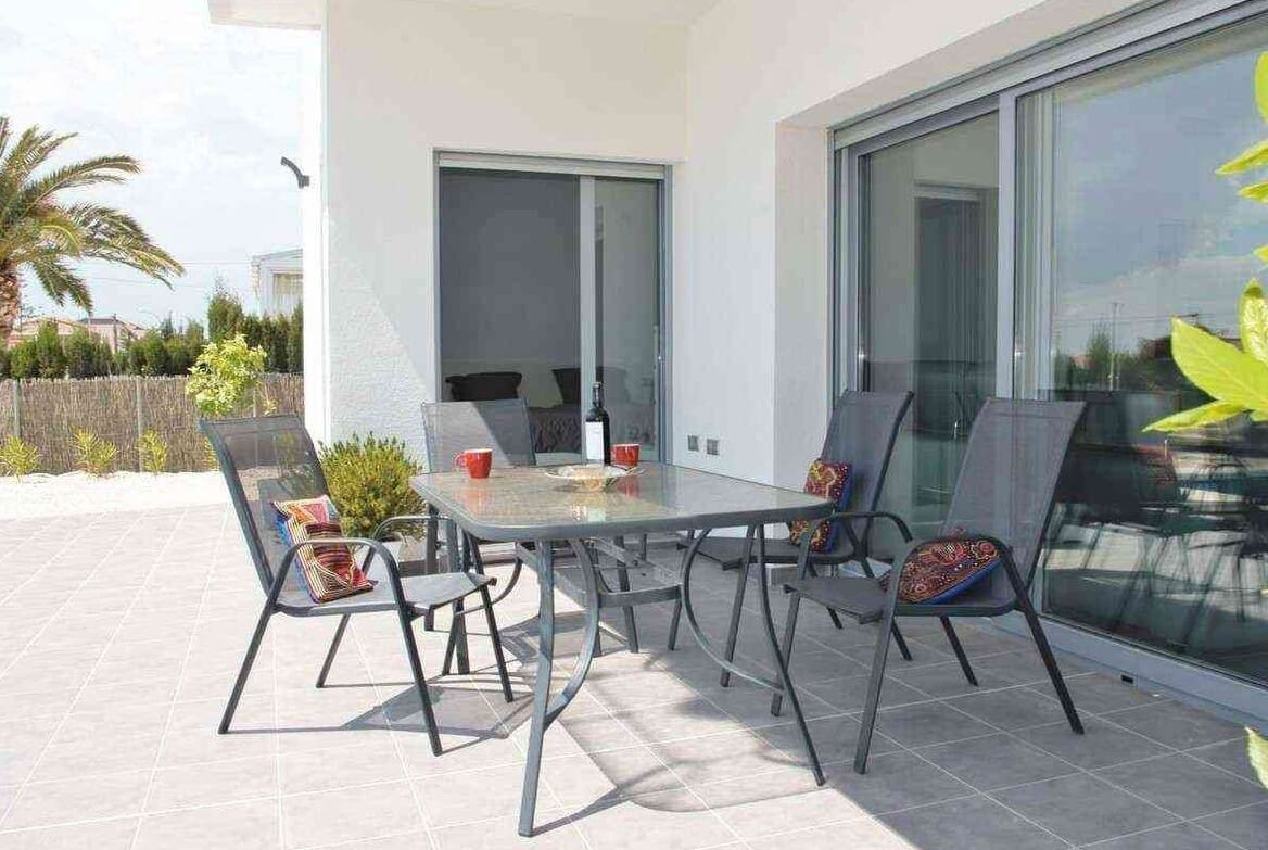 3 bedroom Villa for sale in Rojales with pool garage - € 549,000 (Ref: 10144470)