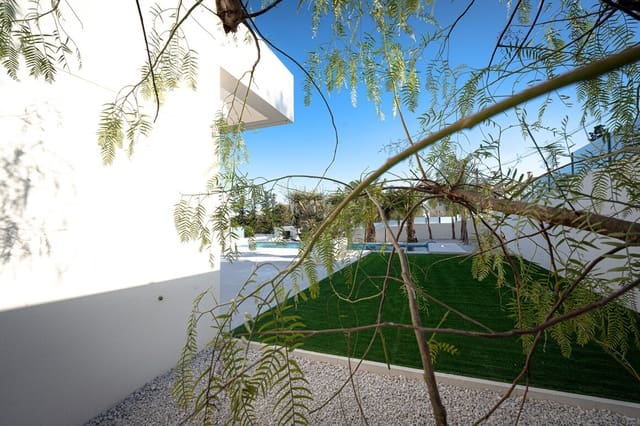 4 soveværelse Villa til salg i Ciudad Quesada, Rojales med swimmingpool garage - € 1.590.000 (Ref: 10144473)