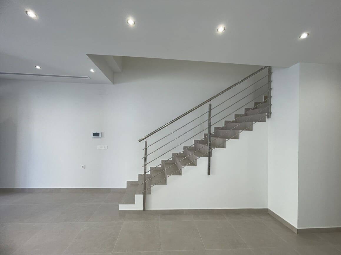 3 bedroom Villa for sale in Almoradi with pool garage - € 389,900 (Ref: 10144505)