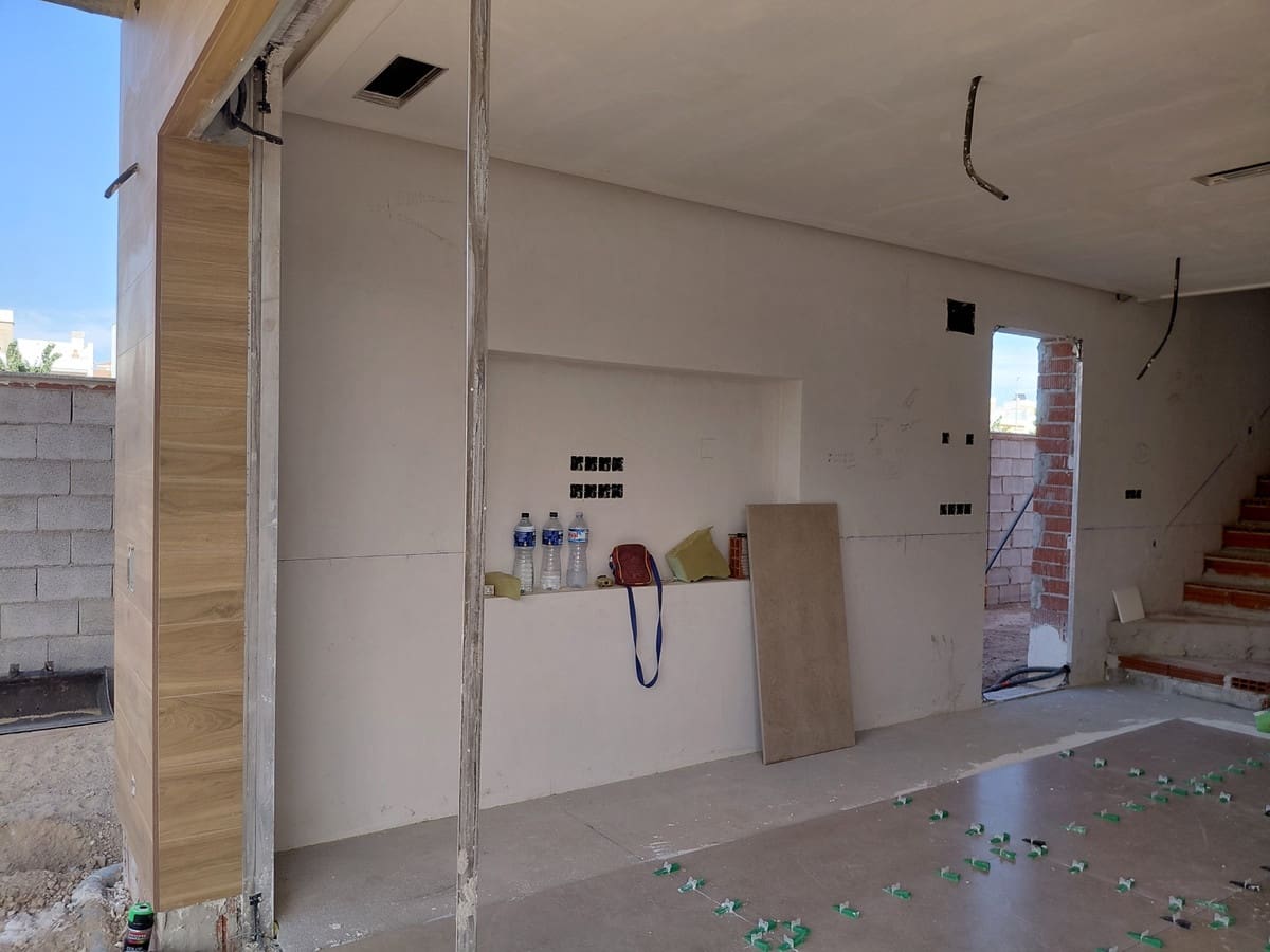 Chalet de 3 habitaciones en Pilar de la Horadada en venta con piscina garaje - 570.000 € (Ref: 10144507)