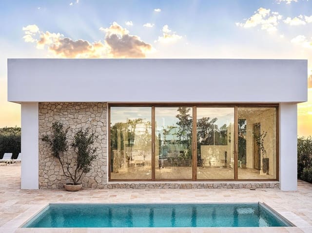 3 Zimmer Villa zu verkaufen in Las Filipinas mit Pool Garage - 568.000 € (Ref: 10144510)