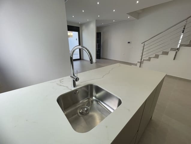 3 soveværelse Villa til salg i Almoradí med swimmingpool garage - € 379.900 (Ref: 10144511)