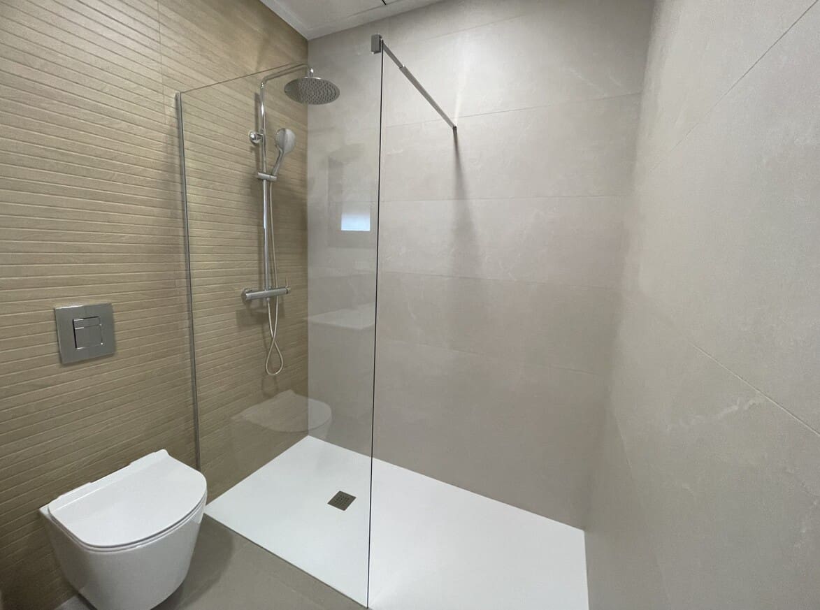 3 soveværelse Villa til salg i Almoradi med swimmingpool garage - € 379.900 (Ref: 10144511)