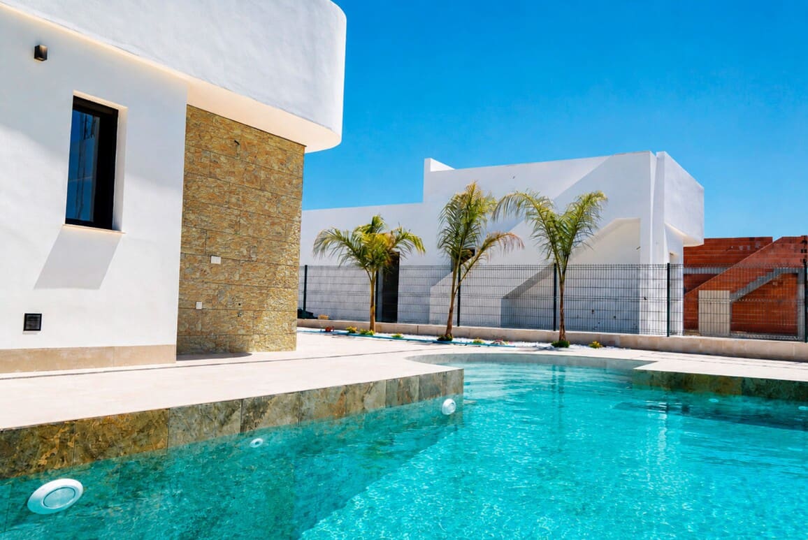 3 bedroom Villa for sale in Los Montesinos with pool garage - € 535,000 (Ref: 10144513)