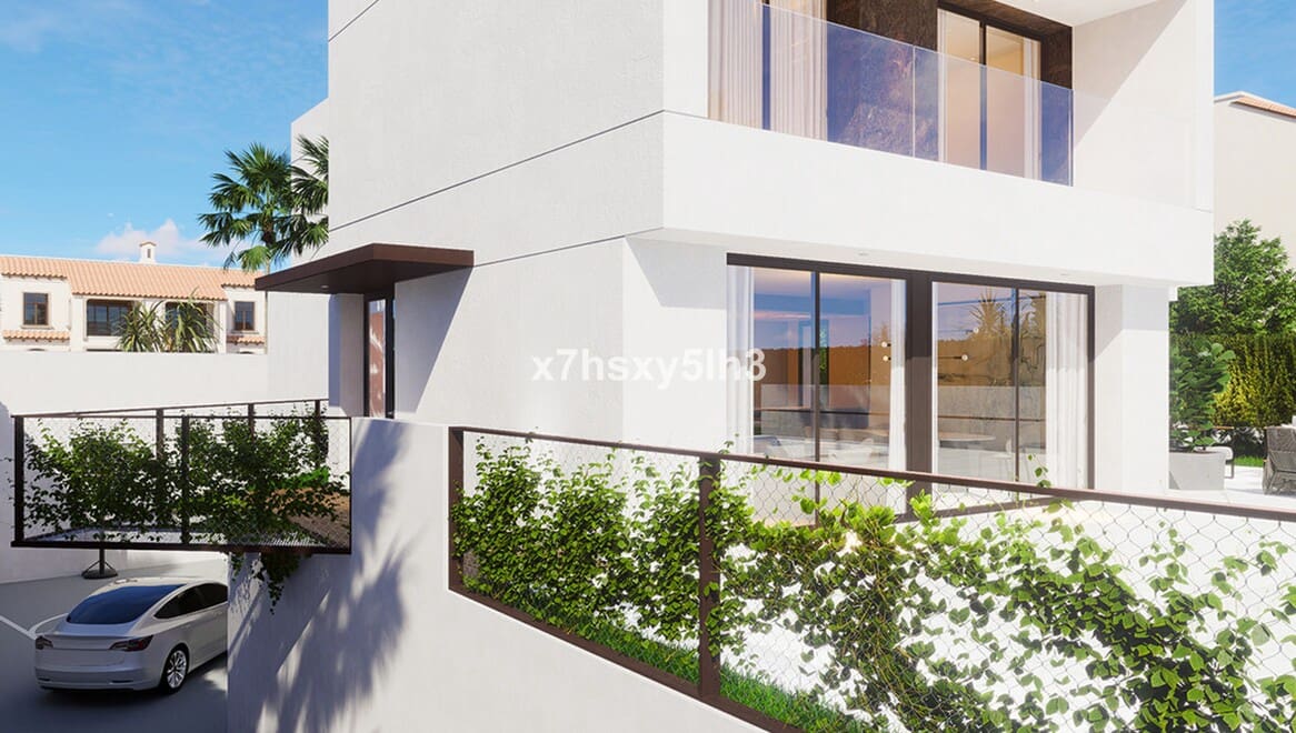 5 bedroom Villa for sale in La Zenia with pool garage - € 1,695,000 (Ref: 10144538)