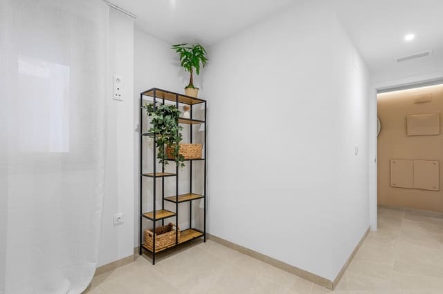 3 Zimmer Apartment zu verkaufen in Jacarilla mit Pool Garage - 170.000 € (Ref: 10144562)