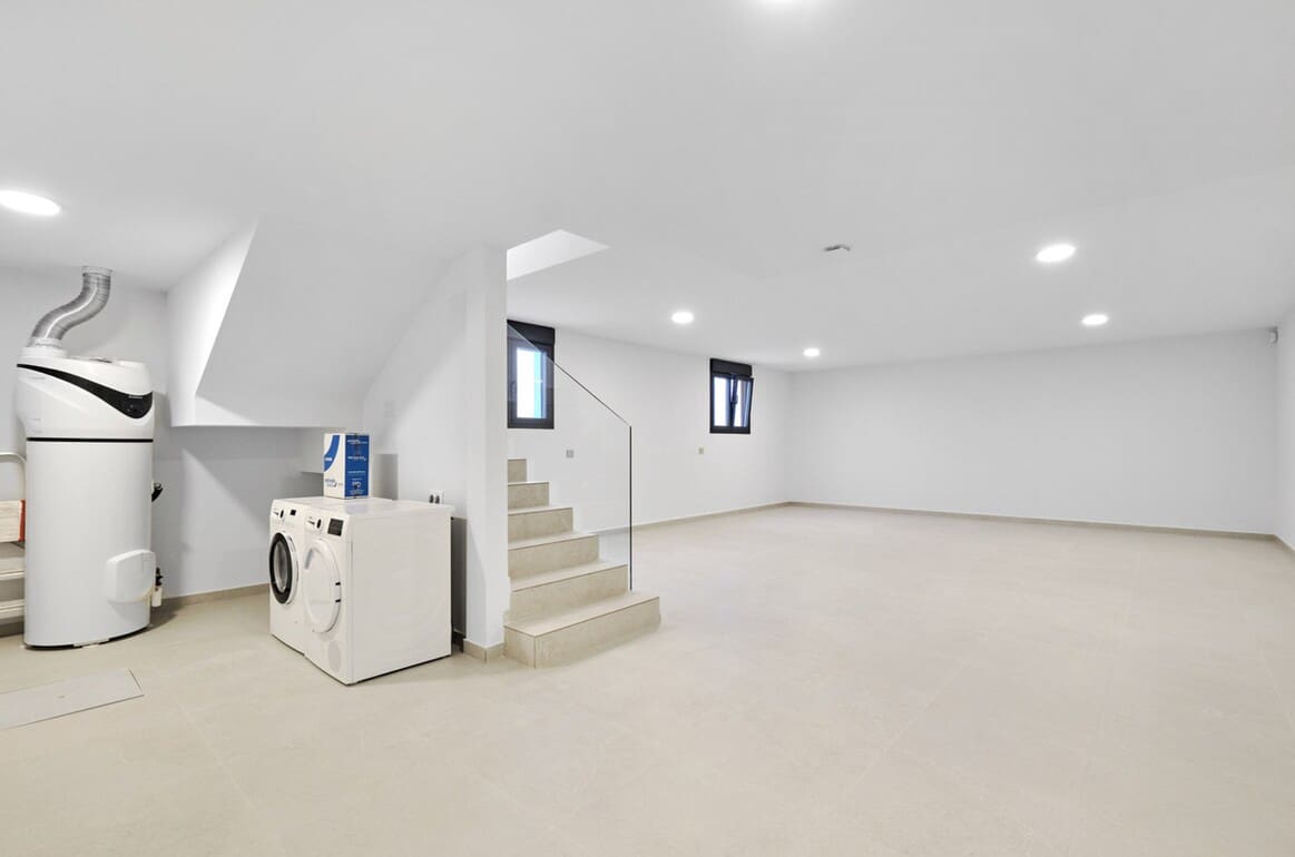 3 bedroom Villa for sale in San Miguel de Salinas with pool garage - € 1,000,000 (Ref: 10144570)