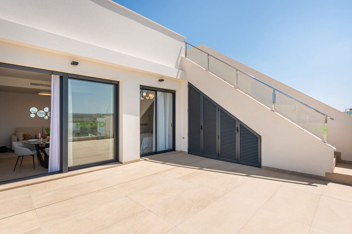 4 bedroom Villa for sale in Campoamor with pool garage - € 3,200,000 (Ref: 10144588)