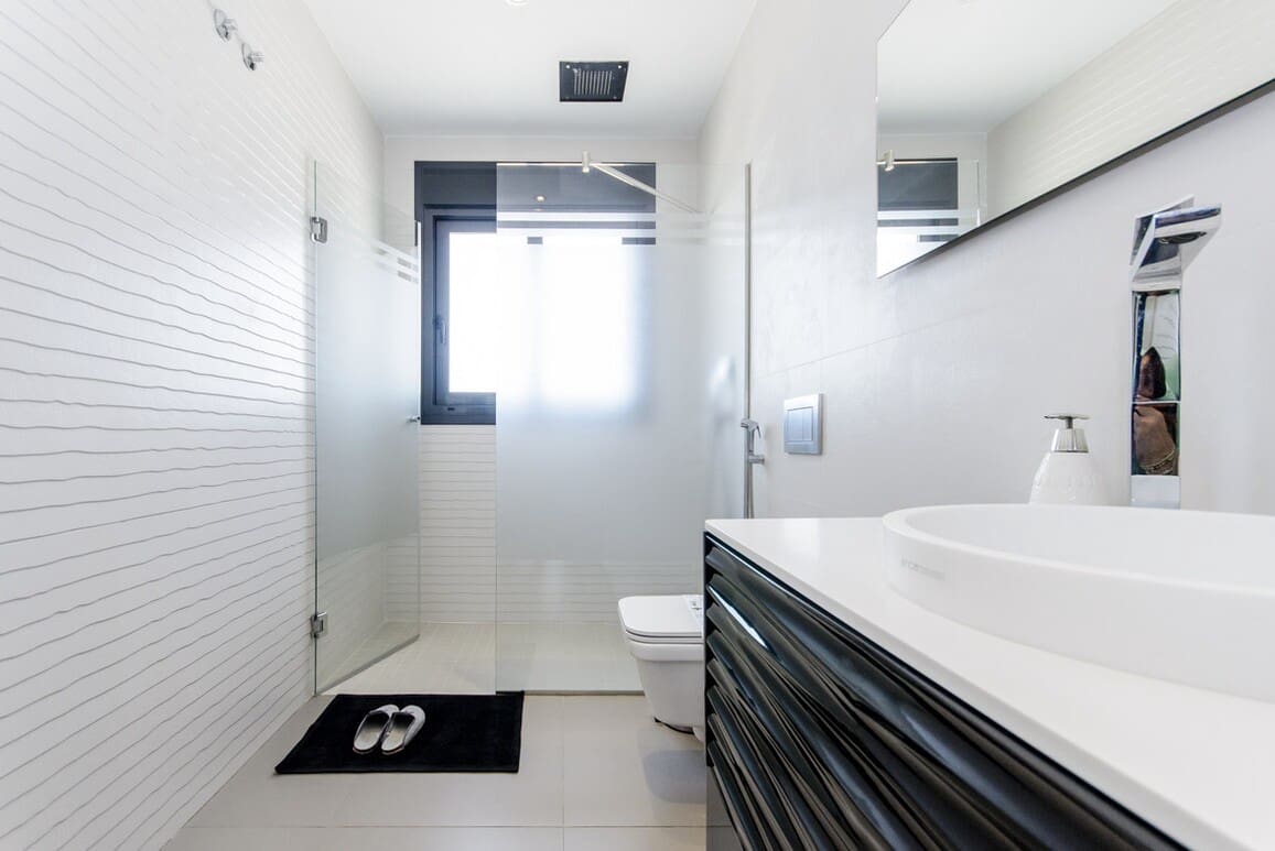3 bedroom Villa for sale in Campoamor with pool garage - € 1,875,000 (Ref: 10144589)