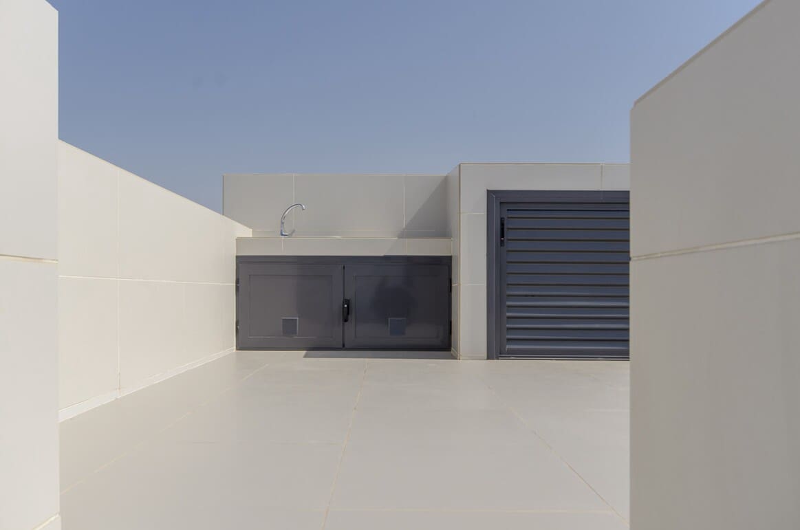 4 bedroom Villa for sale in Campoamor with pool garage - € 1,463,000 (Ref: 10144591)