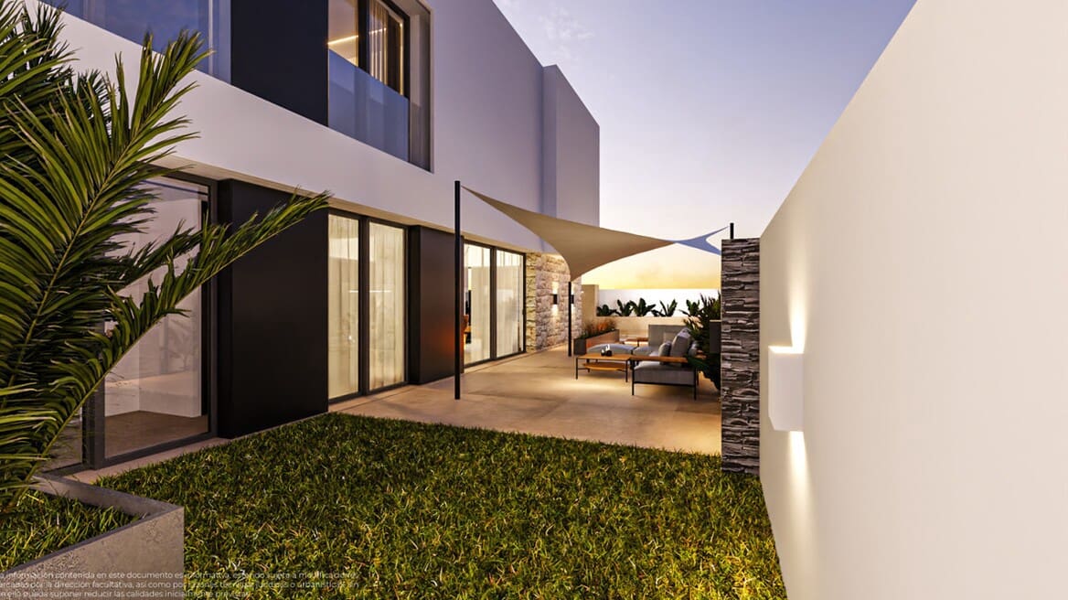 4 bedroom Villa for sale in La Zenia with pool garage - € 1,600,000 (Ref: 10144596)
