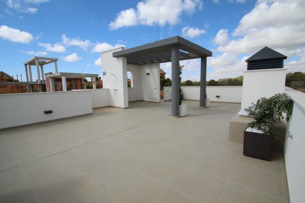 3 bedroom Villa for sale in San Miguel de Salinas with pool garage - € 1,250,000 (Ref: 10144603)