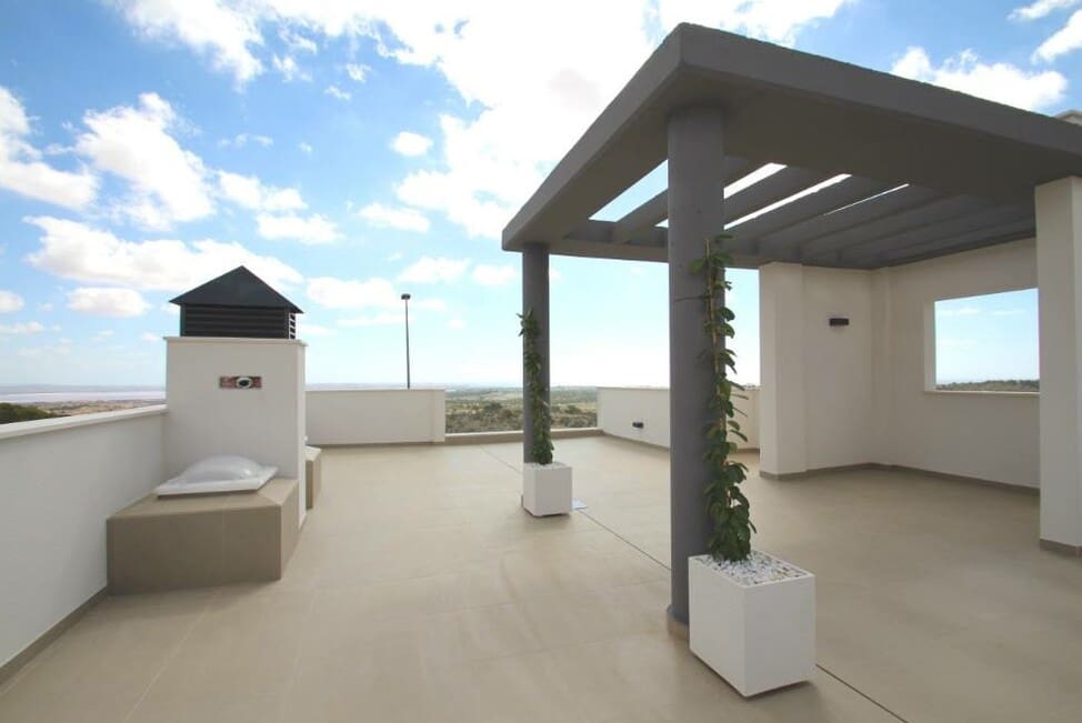3 bedroom Villa for sale in San Miguel de Salinas with pool garage - € 1,250,000 (Ref: 10144603)