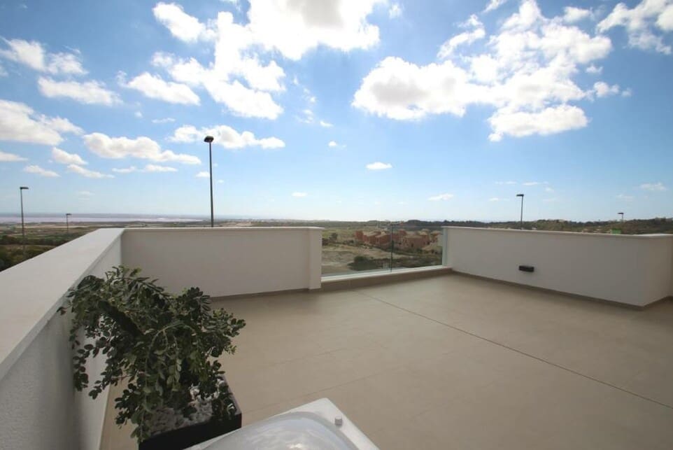 3 bedroom Villa for sale in San Miguel de Salinas with pool garage - € 875,000 (Ref: 10144604)