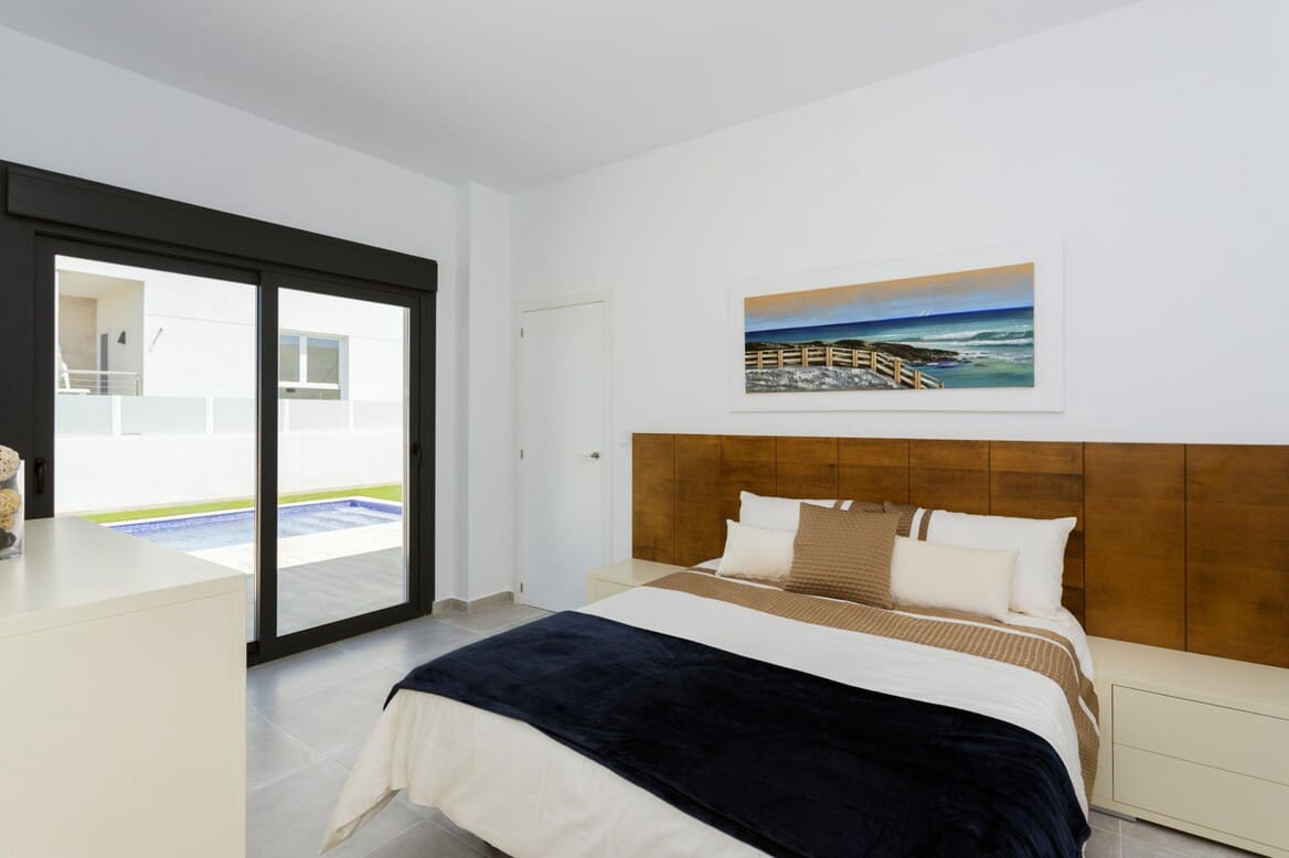 3 bedroom Townhouse for sale in Daya Nueva with pool garage - € 453,000 (Ref: 10144607)