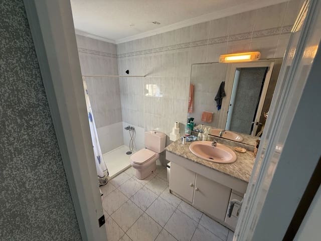 6 makuuhuone Huvila myytävänä paikassa Puerto Deportivo, Torrevieja mukana uima-altaan 
autotalli - 695 000 € (Ref: 10144610)