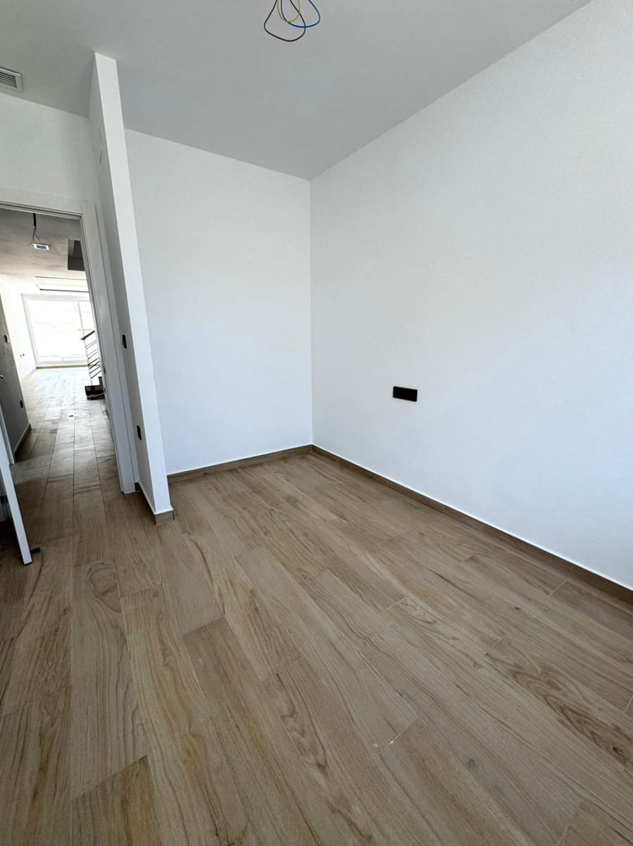 3 chambre Villa/Maison à vendre à Aguas Nuevas avec piscine - 650 000 € (Ref: 10144619)