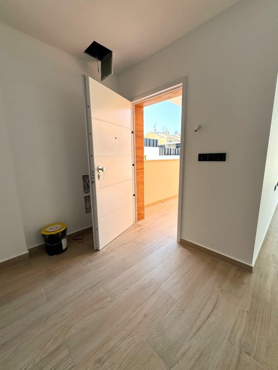 3 chambre Villa/Maison à vendre à Aguas Nuevas avec piscine - 650 000 € (Ref: 10144619)