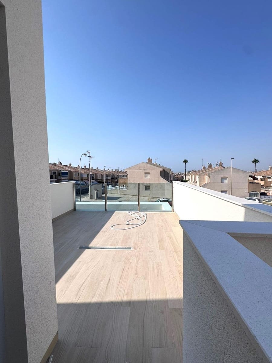 3 chambre Villa/Maison à vendre à Aguas Nuevas avec piscine - 650 000 € (Ref: 10144619)
