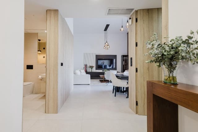Chalet de 4 habitaciones en Algorfa en venta con piscina garaje - 780.000 € (Ref: 10144638)