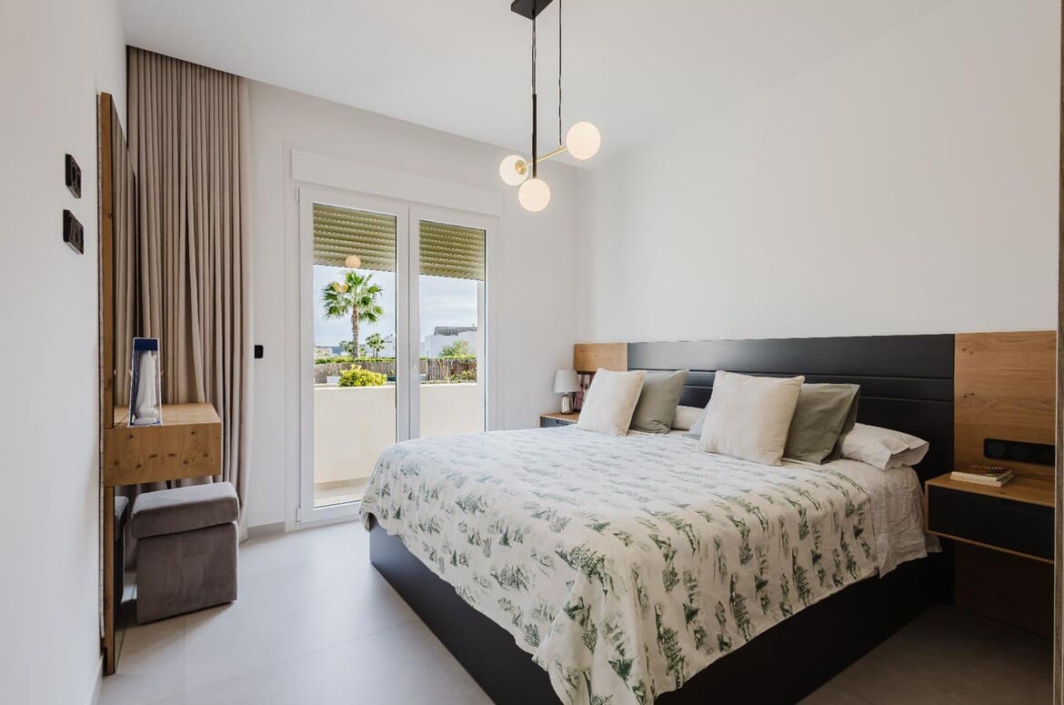 Chalet de 4 habitaciones en Algorfa en venta con piscina garaje - 780.000 € (Ref: 10144638)