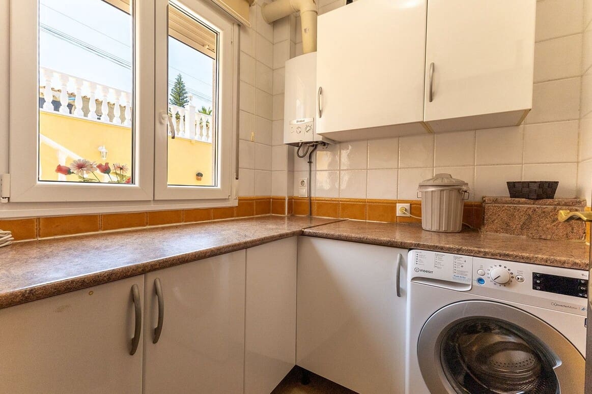 5 chambre Villa/Maison à vendre à Algorfa avec piscine garage - 599 990 € (Ref: 10144640)