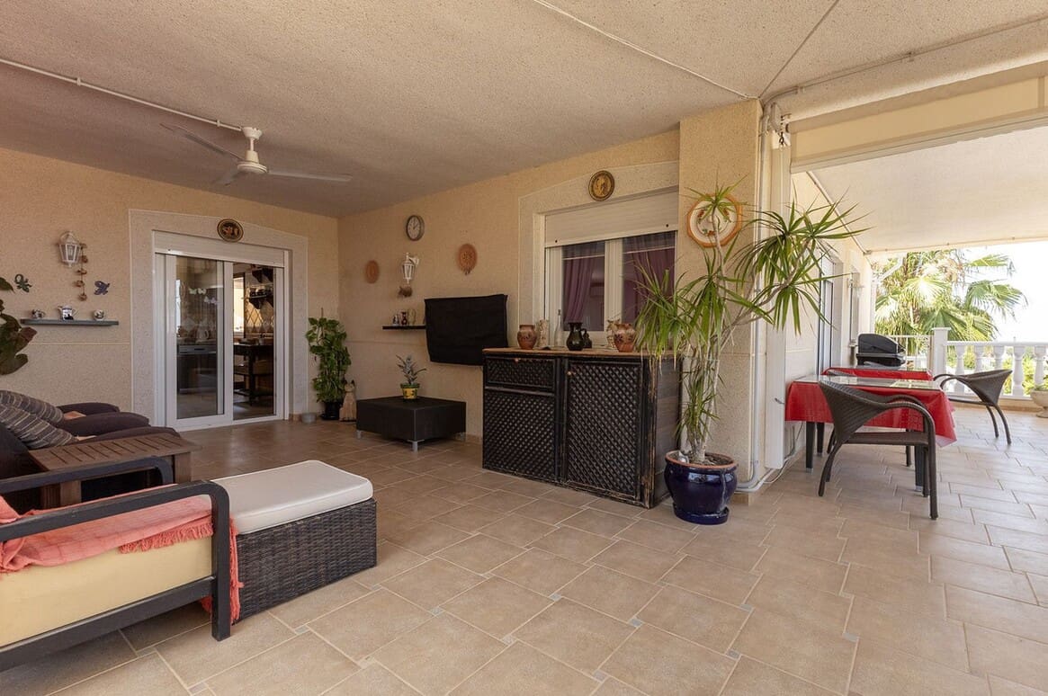 5 chambre Villa/Maison à vendre à Algorfa avec piscine garage - 599 990 € (Ref: 10144640)
