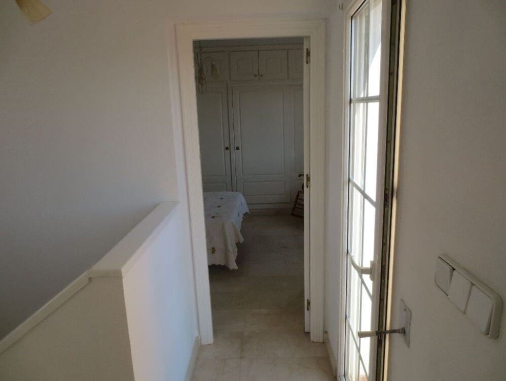 6 bedroom Villa for sale in Orihuela with pool garage - € 510,000 (Ref: 10144642)