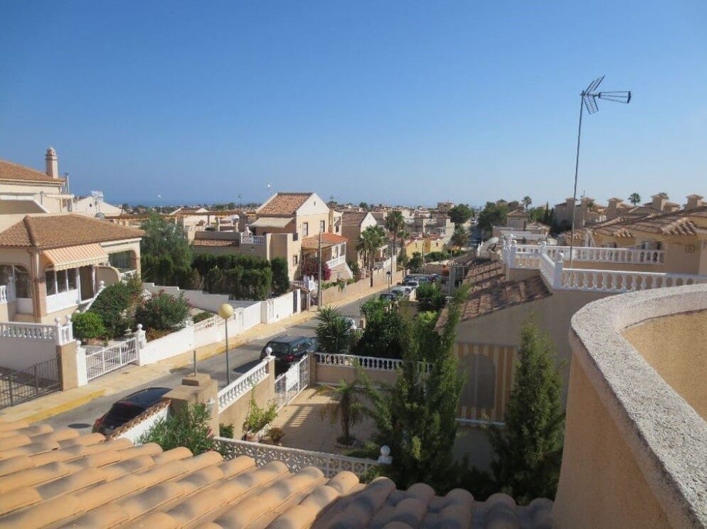 6 bedroom Villa for sale in Orihuela with pool garage - € 510,000 (Ref: 10144642)