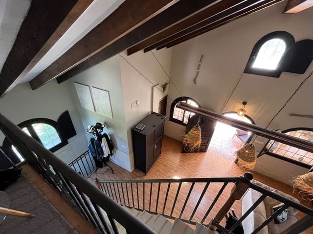 6 sypialnia Willa na sprzedaż w Torrellano, Elche / Elx z basenem garażem - 590 000 € (Ref: 10144644)
