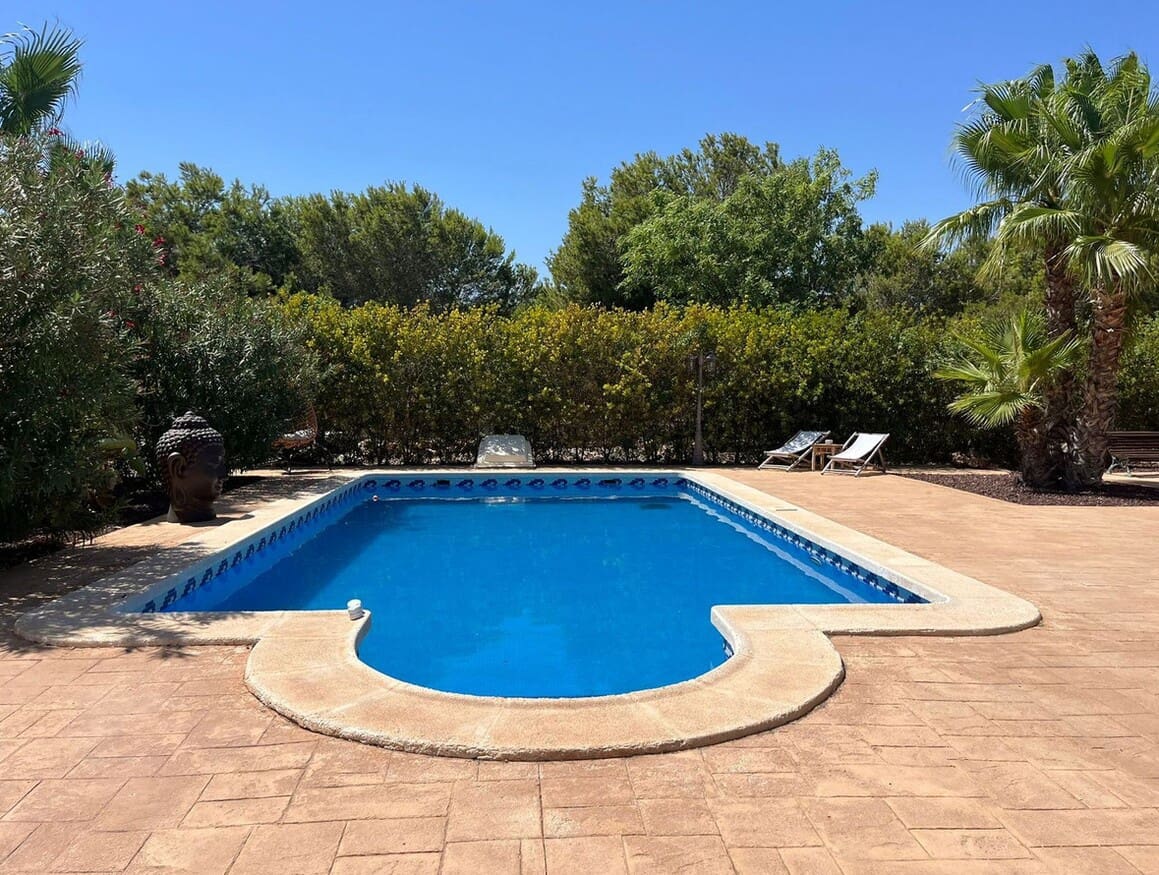 6 bedroom Villa for sale in Elche / Elx with pool garage - € 590,000 (Ref: 10144644)