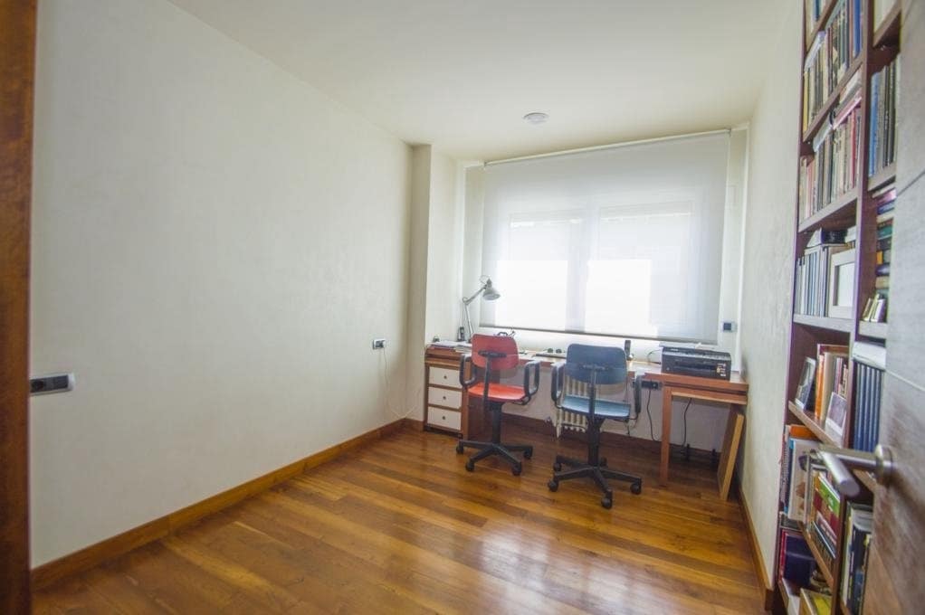 3 quarto Apartamento para venda em Torrevieja - 860 000 € (Ref: 10144645)