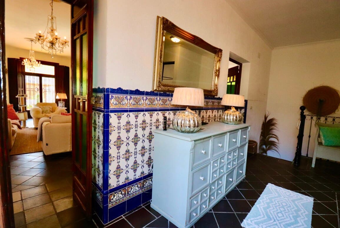 6 soveværelse Villa til salg i Almoradi med swimmingpool garage - € 599.000 (Ref: 10144647)
