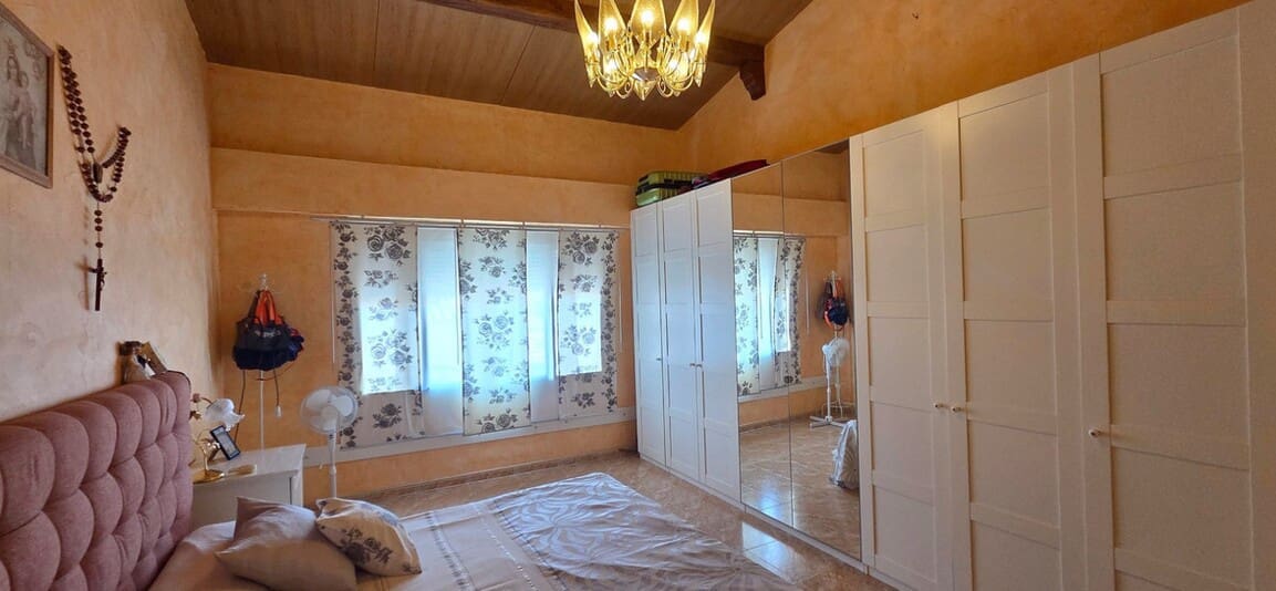 Casa de 5 habitaciones en San Isidro en venta con piscina garaje - 325.000 € (Ref: 10144649)