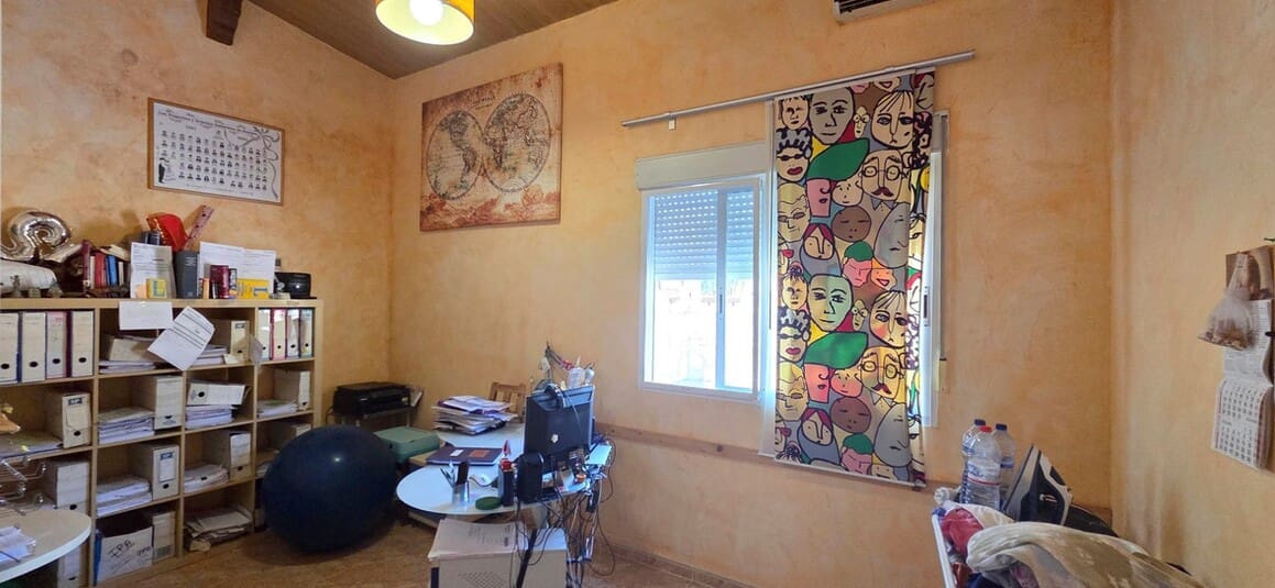 Casa de 5 habitaciones en San Isidro en venta con piscina garaje - 325.000 € (Ref: 10144649)