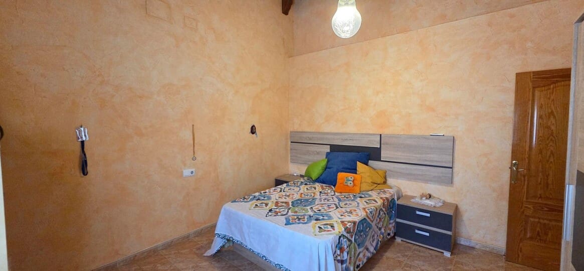 Casa de 5 habitaciones en San Isidro en venta con piscina garaje - 325.000 € (Ref: 10144649)