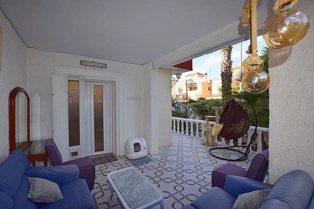 3 soveværelse Villa til salg i Playa del Cura, Torrevieja med swimmingpool garage - € 590.000 (Ref: 10144650)