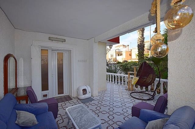 3 soveværelse Villa til salg i Playa del Cura, Torrevieja med swimmingpool garage - € 850.000 (Ref: 10144650)