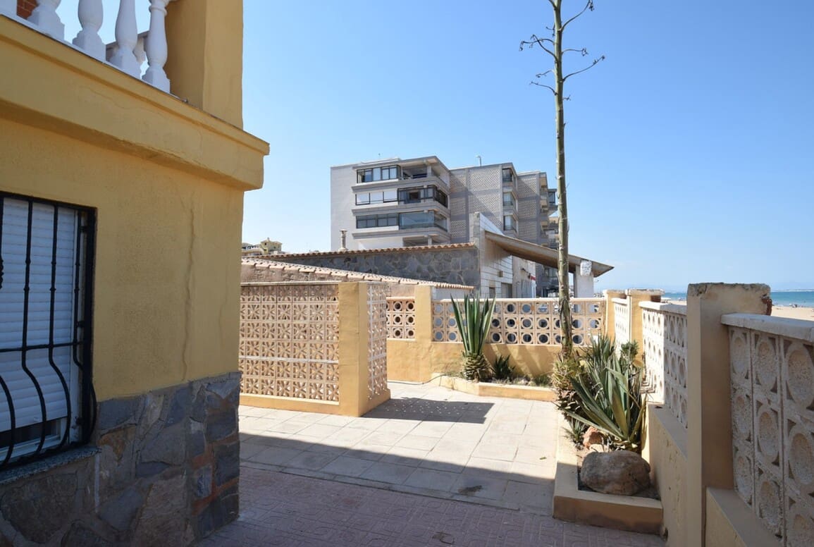 7 camera da letto Villa in vendita in Guardamar del Segura con garage - 750.000 € (Rif: 10144654)