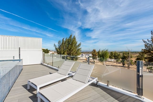 4 soveværelse Villa til salg i San Miguel de Salinas med swimmingpool garage - € 675.000 (Ref: 10144656)