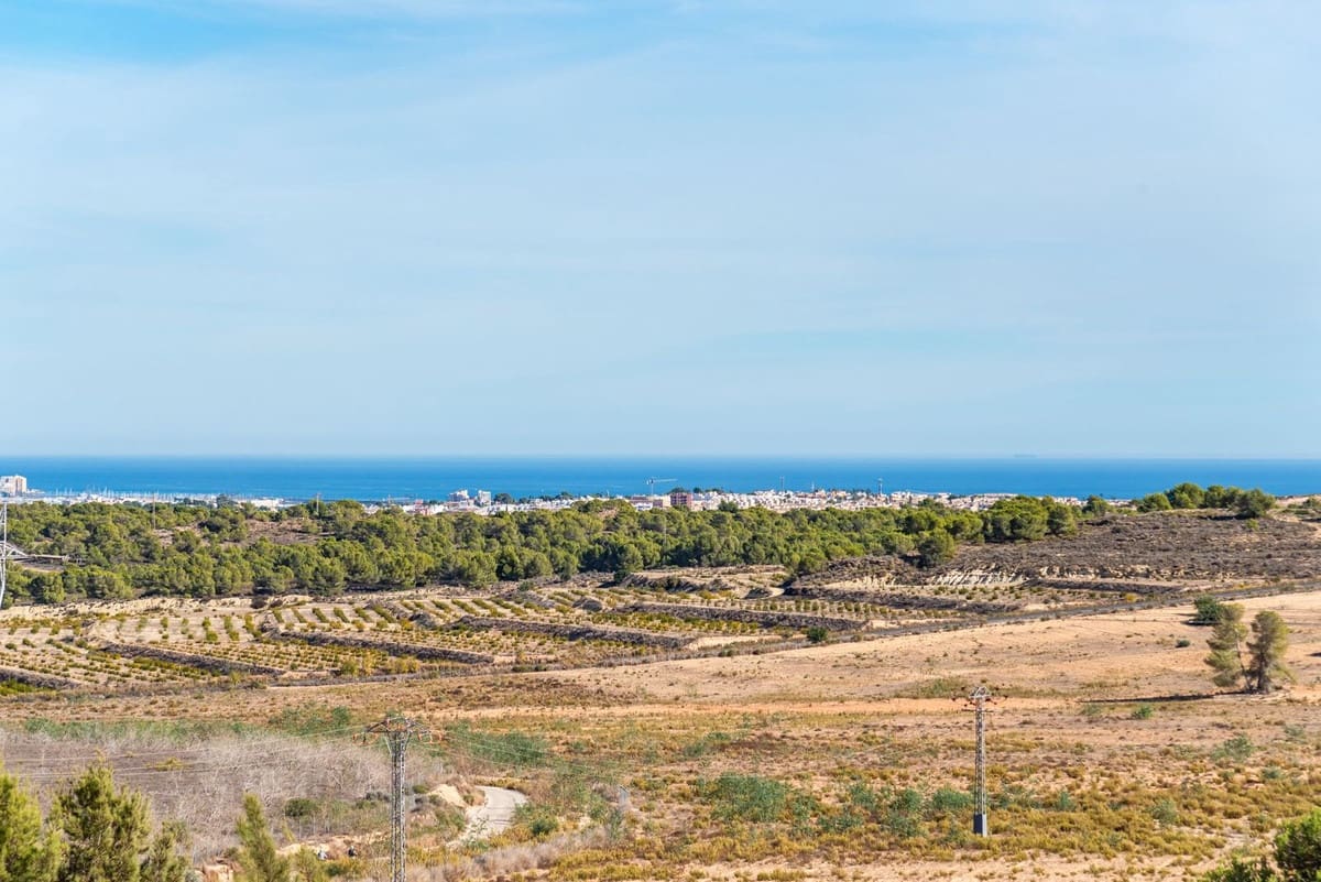 4 soveværelse Villa til salg i San Miguel de Salinas med swimmingpool garage - € 675.000 (Ref: 10144656)
